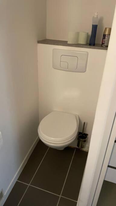 Joli Duplex En Centre Ville De 40M2 Climatise Istres Eksteriør billede